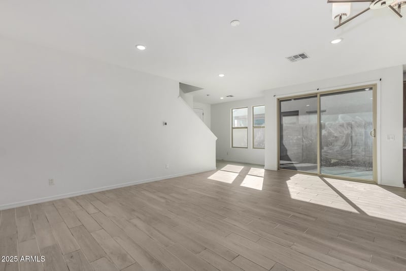 15138 Hadley St, Goodyear, AZ 85338