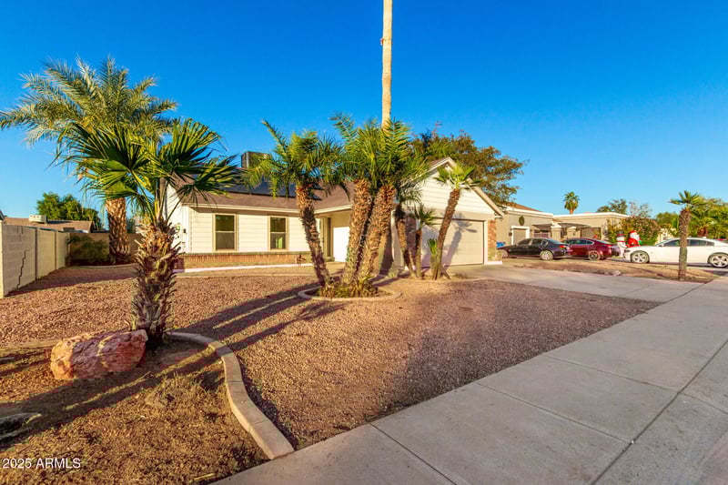 1514 Loughlin Dr, Chandler, AZ 85224