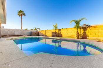 1514 Loughlin Dr, Chandler, AZ 85224