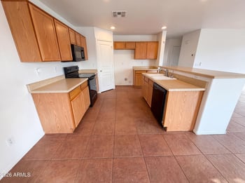 15140 174th Dr, Surprise, AZ 85388