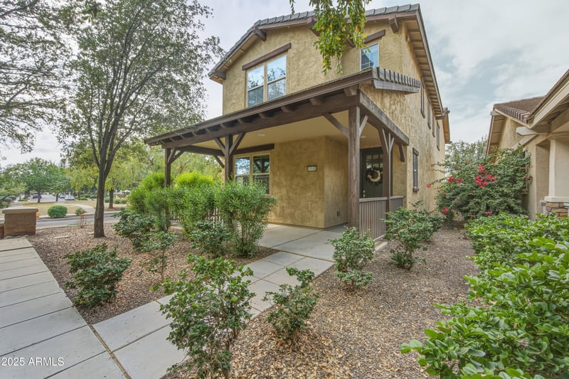 15141 Alexandria Way, Surprise, AZ 85379