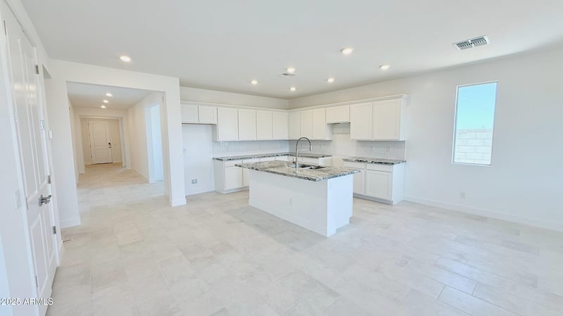 15143 Gray Fox Trl, Surprise, AZ 85387