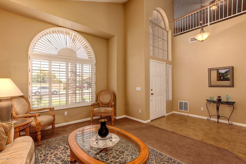 1515 E Oxford Ln, Gilbert, AZ 85295