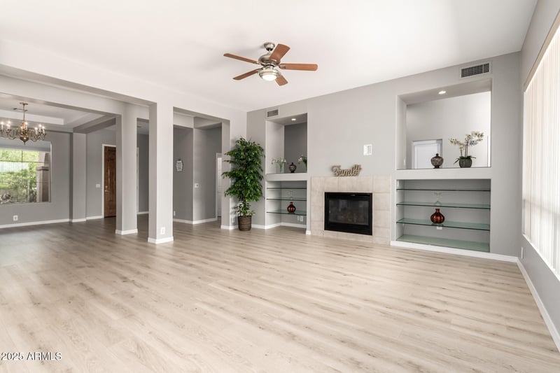 1515 Los Alamos Cir, Mesa, AZ 85213