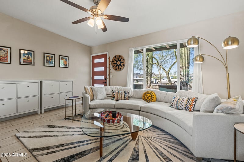 1515 Sunnyslope Ln, Phoenix, AZ 85020