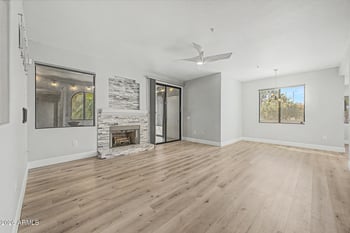 15151 Frank Lloyd Wright Blvd #1076, Scottsdale, AZ 85260