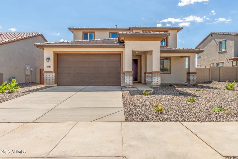 15151 Gray Fox Trl, Surprise, AZ 85387