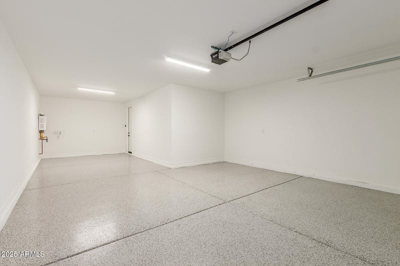 15151 Gray Fox Trl, Surprise, AZ 85387