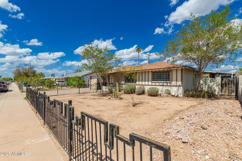 1516 6th Dr, Mesa, AZ 85202