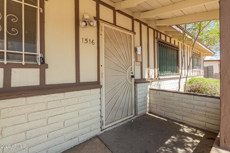1516 6th Dr, Mesa, AZ 85202