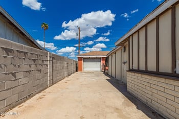 1516 6th Dr, Mesa, AZ 85202