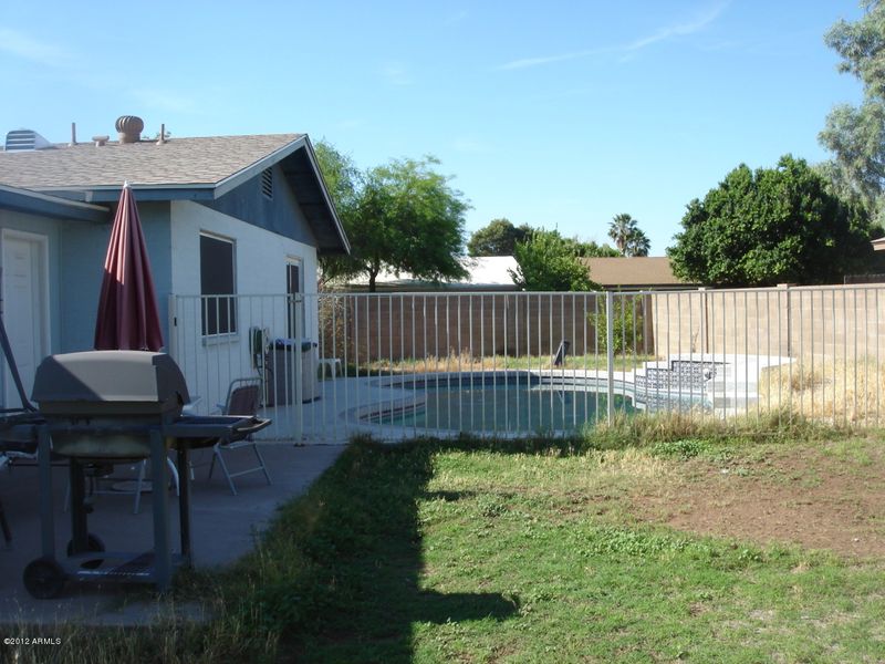 1516 E 7th Dr, Mesa, AZ 85204