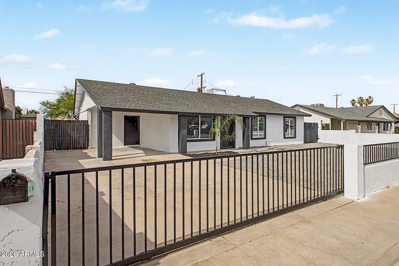 1516 7th Dr, Mesa, AZ 85202