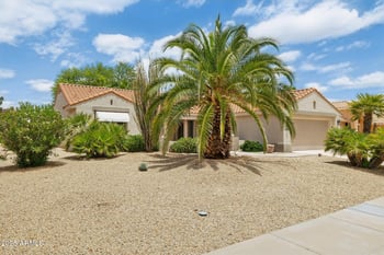 15162 Las Brizas Ln, Sun City West, AZ 85375