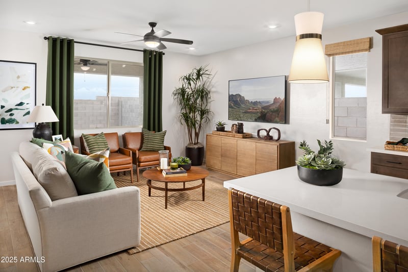 15167 Gray Fox Trl, Surprise, AZ 85387