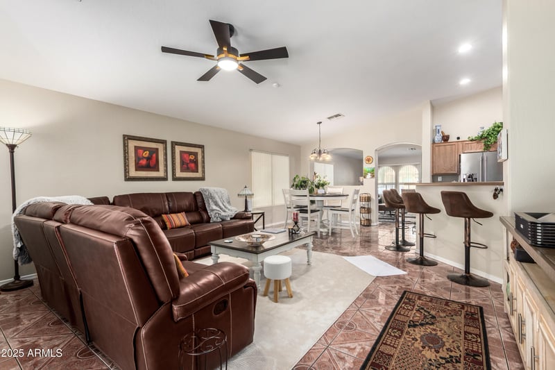 15167 Monroe St, Goodyear, AZ 85338