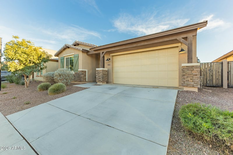15167 Desert Bloom St, Goodyear, AZ 85338