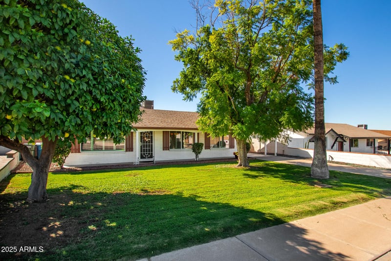 1517 Carol Ave, Phoenix, AZ 85020