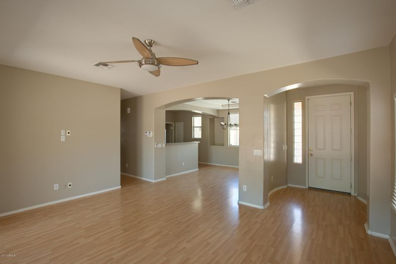 1517 E Gary Way, Phoenix, AZ 85042