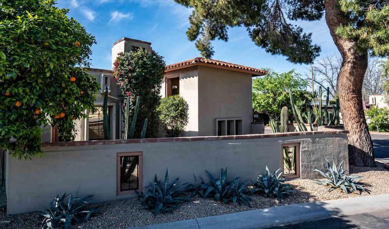 1517 E Solano Dr, Phoenix, AZ 85014