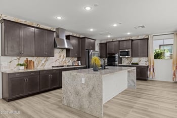 1517 Rakestraw Ln, Gilbert, AZ 85298