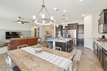 1517 Redondo Dr, Gilbert, AZ 85233