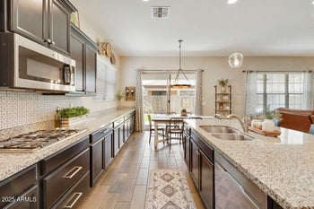 1517 Redondo Dr, Gilbert, AZ 85233