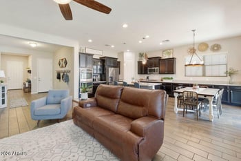 1517 Redondo Dr, Gilbert, AZ 85233