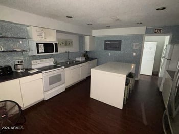 1517 Sahuaro Dr, Phoenix, AZ 85029