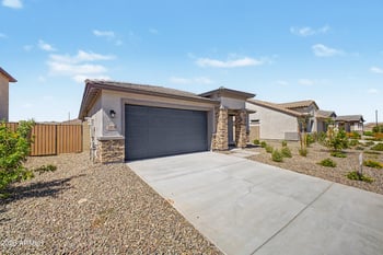 15170 Gray Fox Trl, Surprise, AZ 85387