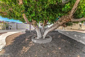 1518 Beck Ln, Phoenix, AZ 85023