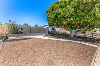 1518 Beck Ln, Phoenix, AZ 85023