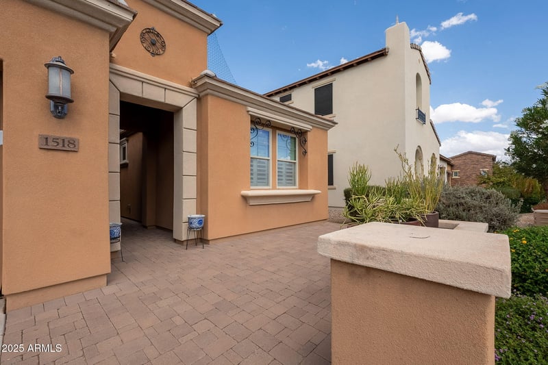 1518 Copper Hl, Queen Creek, AZ 85140