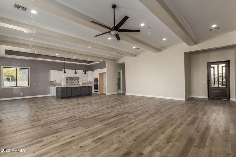 1518 E Cloud Rd, Phoenix, AZ 85086