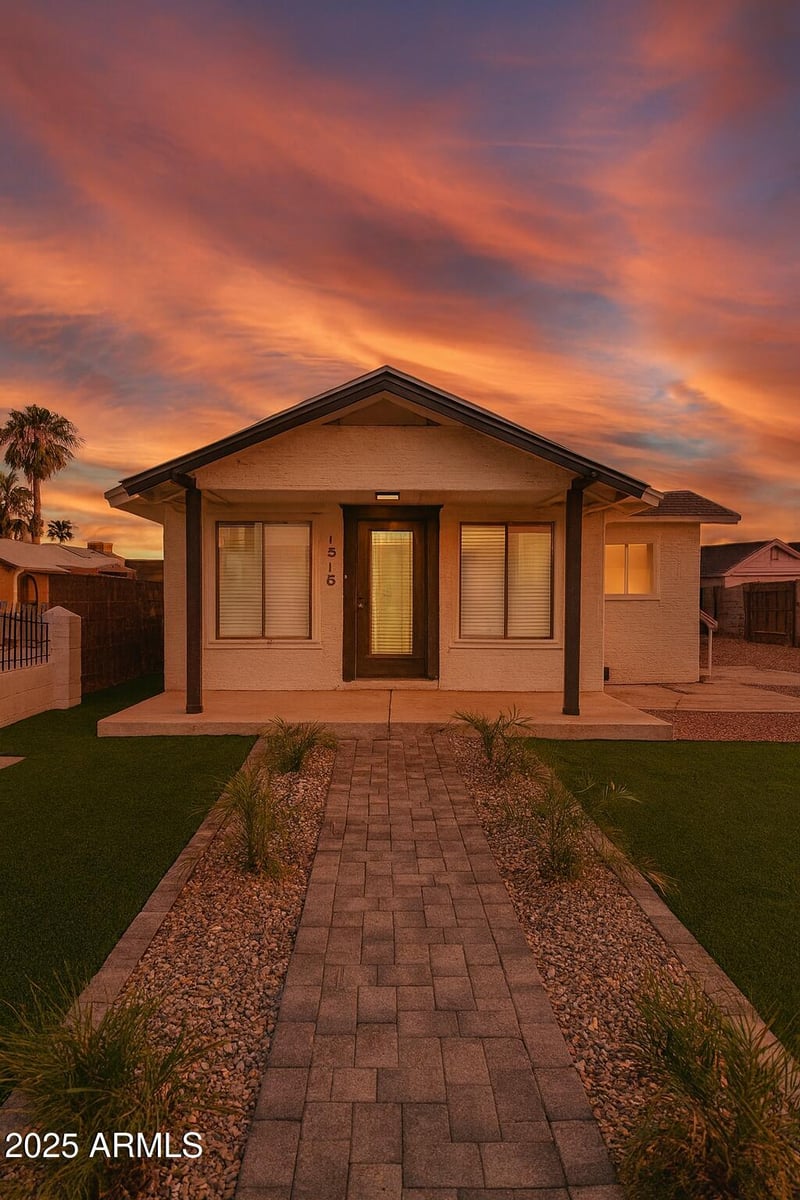 1518 Pierce St, Phoenix, AZ 85006