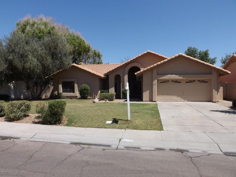 1518 W St Thomas Dr, Gilbert, AZ 85233