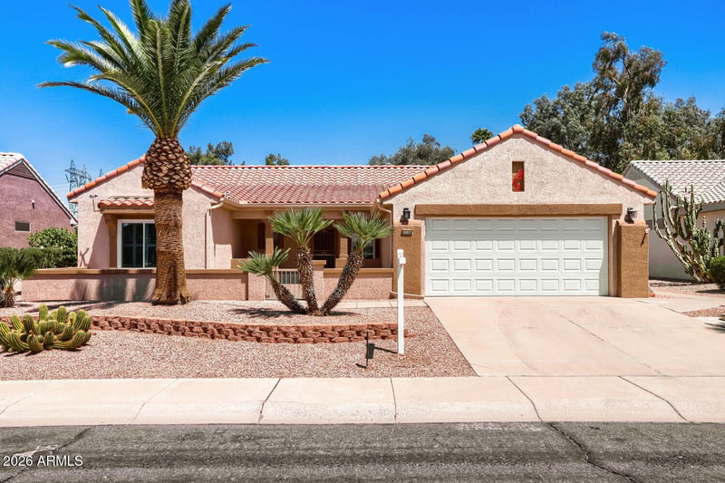 15186 Las Brizas Ln, Sun City West, AZ 85375
