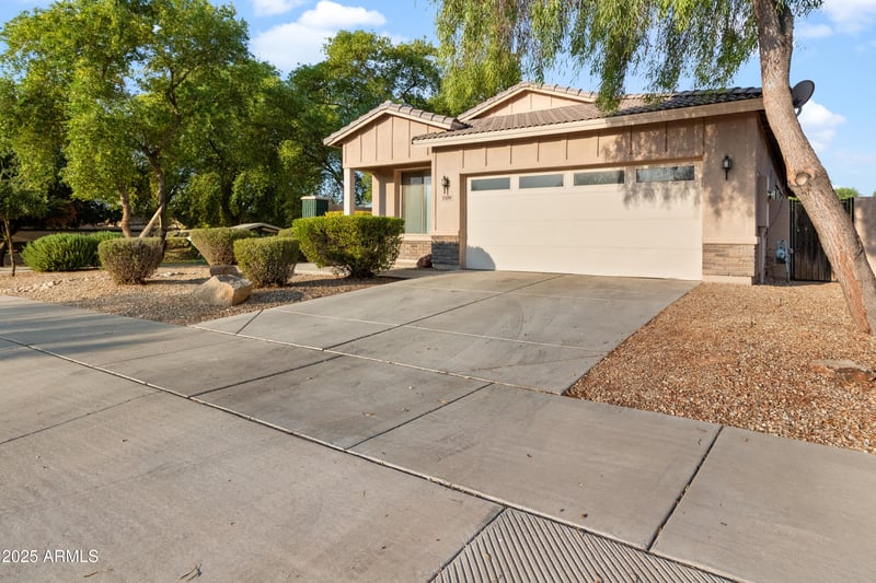 15188 137th Ln, Surprise, AZ 85379