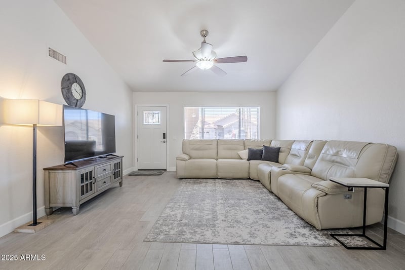 1519 Indian Wells Dr, Chandler, AZ 85249