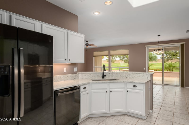 15192 W Las Brizas Ln, Sun City West, AZ 85375