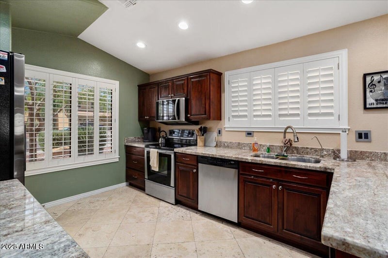 15194 Melvin St, Goodyear, AZ 85338