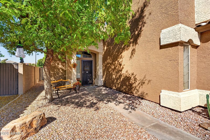 152 S Abalone Dr, Gilbert, AZ 85233