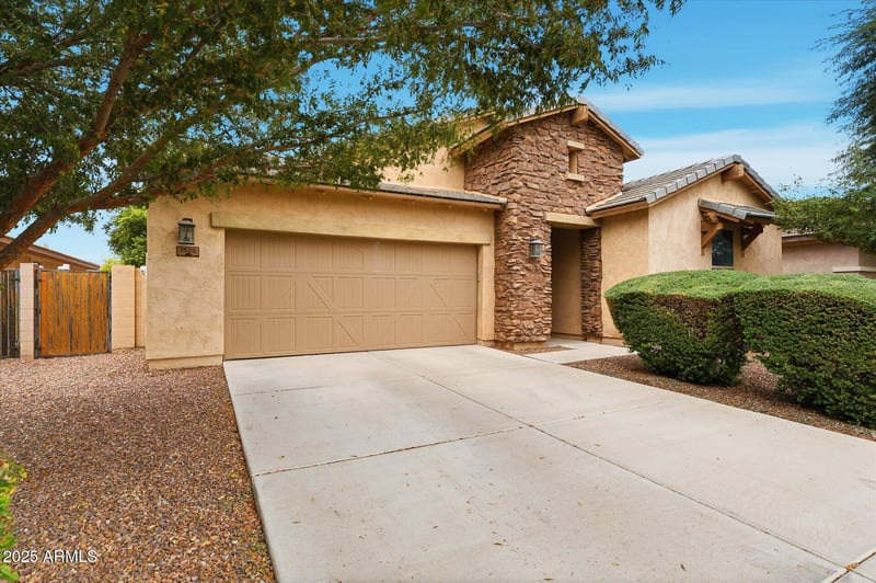 1520 Kingbird Dr, Gilbert, AZ 85297