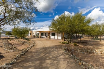 1520 Magellan Dr, New River, AZ 85087