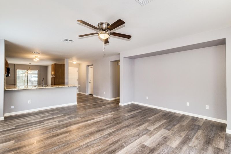 1520 W Burgess Ln, Phoenix, AZ 85041