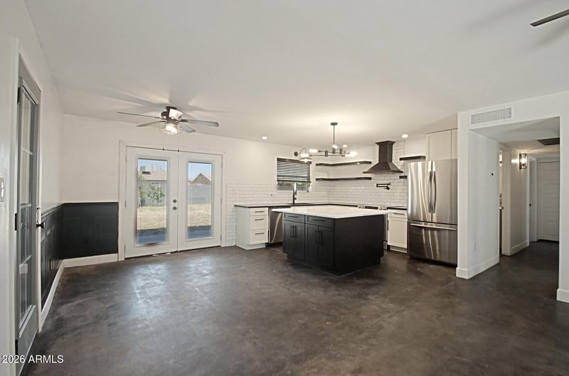 1520 Capri Ave, Mesa, AZ 85202