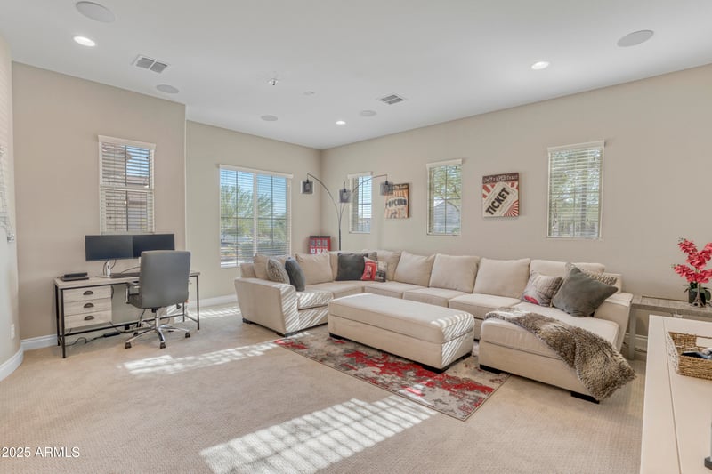 15201 183rd Dr, Goodyear, AZ 85338