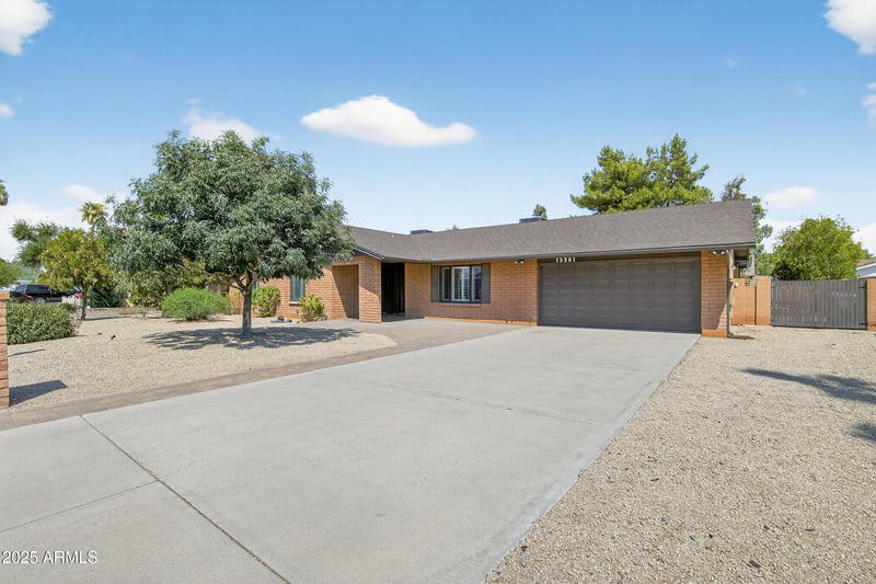 15201 8th Ave, Phoenix, AZ 85023