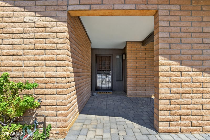 15201 8th Ave, Phoenix, AZ 85023