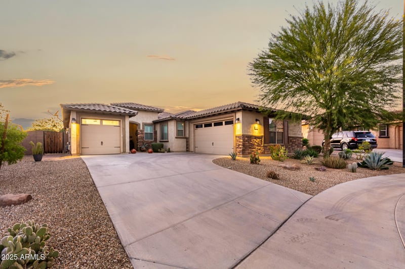 15204 183rd Ave, Goodyear, AZ 85338